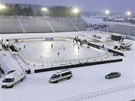 Ledová plocha na pardubickém plochodráním stadionu ve Svítkov.