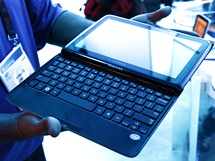Samsung Sliding 7 Series Tablet