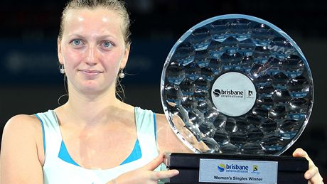 Petra Kvitová s trofejí za turnajový triumf v Brisbane