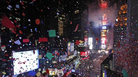 Oslavy Nového roku 2011 na Times Square v New Yorku.