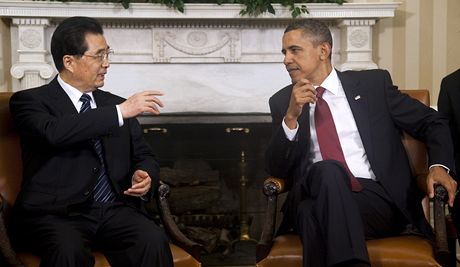 Americk repzident Barack Obama s hlavou ny Chu in-tchaem 