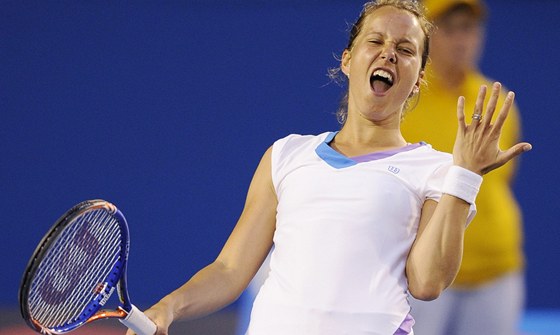 Barbora Záhlavová-Strýcová se raduje z postupu do dalí fáze Australian Open