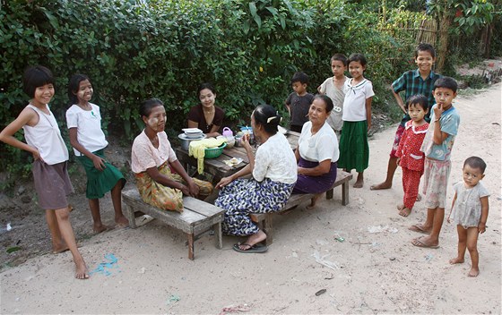 Přibyslav přijme jako první obec na Havlíčkobrodsku utečence z Barmy. Osmičlenná rodina by se měla nastěhovat už 8. března. Ilustrační foto