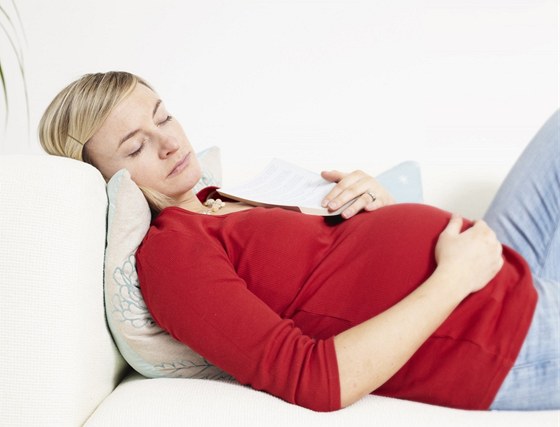 Thotenské deprese mohou zpsobit pedasný porod (ilustraní fotografie)