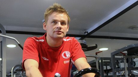 Zbynk Pospch trénuje v zimní píprav se Slavií.