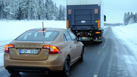 Testovn systmu automobilovch vlak, ve kterch je idi zbyten