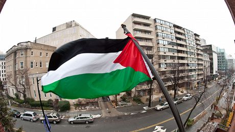 Nad sídlem diplomatické mise Organizace pro osvobození Palestiny zavlála poprvé...