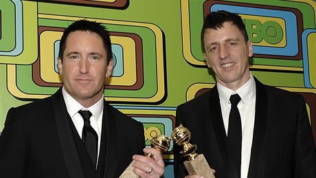 Zlaté glóby 2011 - Trent Reznor (vlevo) a Atticus Ross