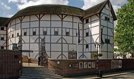Zrekonstruované divadlo Globe v Londýn