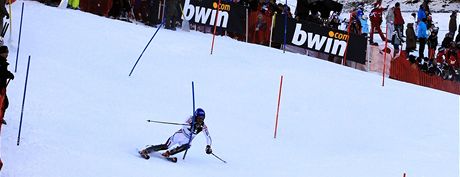 VÍTZNÁ JÍZDA. Francouzský lya Jean-Baptiste Grange vyhrál slalom Svtového poháru v Kitzbühelu