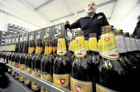 Nejmladší český průmyslový pivovar v Chotěboři prodal loni více než dva miliony piv (na snímku sládek Oldřich Záruba)