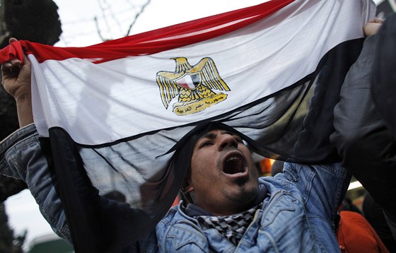 Demonstrant v Káhie