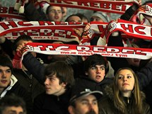 Hokejov derby mezi Jihlavou a Havlkovm Brodem vidlo 4 500 lid. Fanouci Rebel na Horckm stadion v Jihlav. (22. leden 2011)
