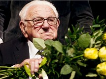 Sir Nicholas Winton. (20. ledna 2011)