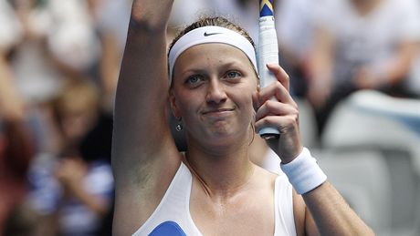 Petra Kvitová zdraví diváky po postupu do tvrtfinále Australian Open