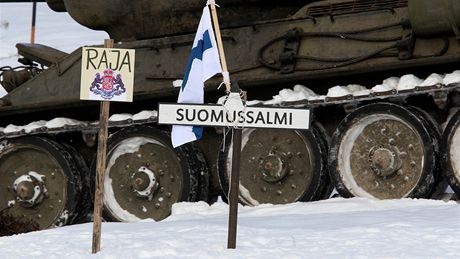 U Nové Vsi na Jablonecku se uskutenila rekonstrukce historické bitvy druhé svtové války na hranici Finska se Sovtským svazem. (22. leden 2011)