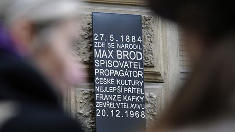 pamtní deska Maxe Broda