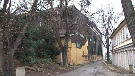 Dnes u zbouraný zimní stadion na praském ostrov tvanice.