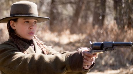 Z filmu Opravdová kurá� - H. Steinfeldová