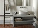 Jednoduchá koupelna od francouzské interiérové návrháky Nathalie Vingot Mei
