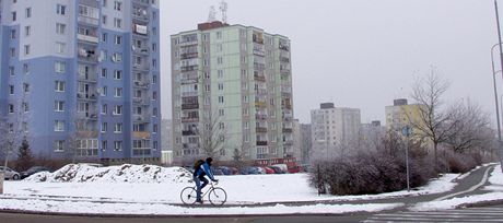 Prostranství v okolí Kraovské ulice v Plzni na Lochotín, kde mají vzniknout ti nové budovy. 