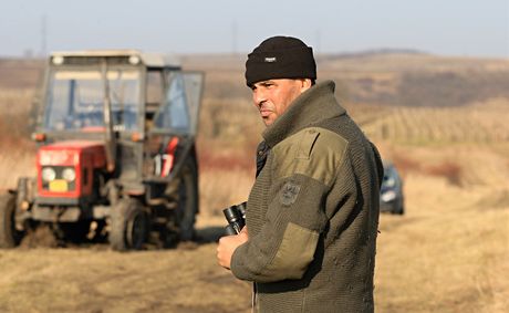 Uprchlého býka hledají v okolí Pavlovic zemdlci na koních, traktorech i na paraglidu.
