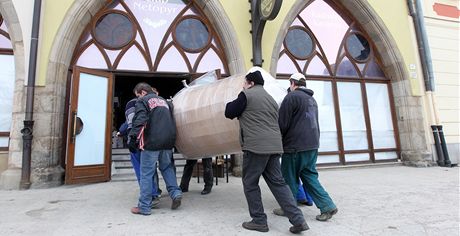 Jihlavský soud eil dluhy, které zbyly po bývalém provozovateli Radniní restaurace v centru. Ilustraní snímek