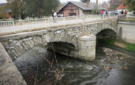 Most pes Polenici v eském Krumlov. 