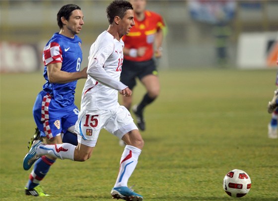 Milan Petrela (vpravo) v únorové píprav v Chorvatsku patil k nejlepím eským hrám.