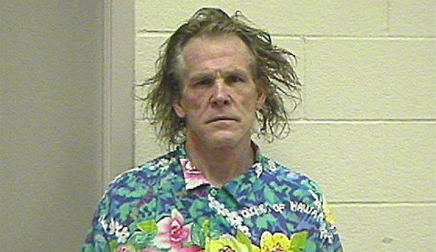 Nick Nolte na policejní fotce po svém zadrení v Malibu v roce 2002