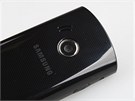 Recenze Samsung E2152 telo