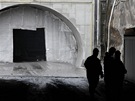 Tunel Blanka - fasujeme lucerny a chystáme se do budoucího sálu vzduchotechniky.