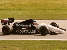 Na voze Tyrrell-Ford zail Philippe Streiff roku 1987 relativn dobrou sezonu.