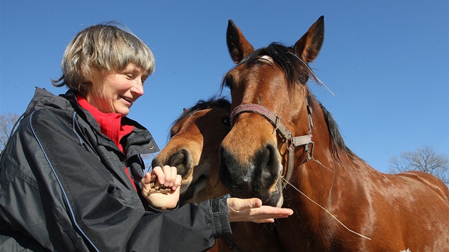 Farmáka Hana mídová, propagátorka odervování u lidí.
