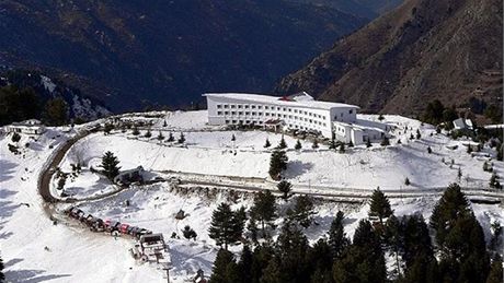 Ly�a�ské st�edisko Malam Jabba v pákistánském údolí Svát na archivní fotografii z roku 2005  