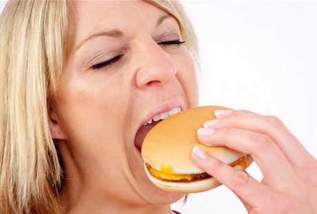 Na kalorie návtvníci fastfood nehledí