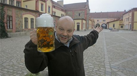 Petr Stupka pedstavuje pivo z nejstarího jihoeského pivovaru, teboského Regentu. Ten byl zaloen u roku 1379.