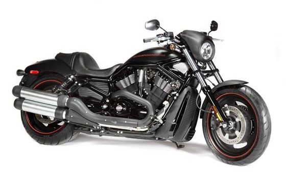 Z dražby Slashova majetku - motocykl Harley-Davidson