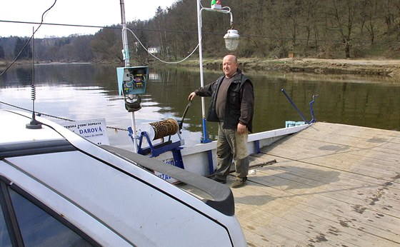 Pívoz na Berounce v Darové na Plzesku. Ilustraní foto...