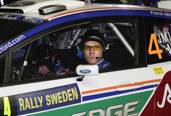 Jari-Matti Latvala ped startem védské rallye