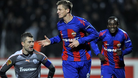 Tomá Necid z CSKA Moskva se raduje z gólu.