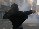 Protesty v ulicích Teheránu (14. února 2011)
