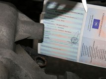 Policie prohledv kamion slovensk spolenosti, kde idi magnetem mnil daje tachografu
