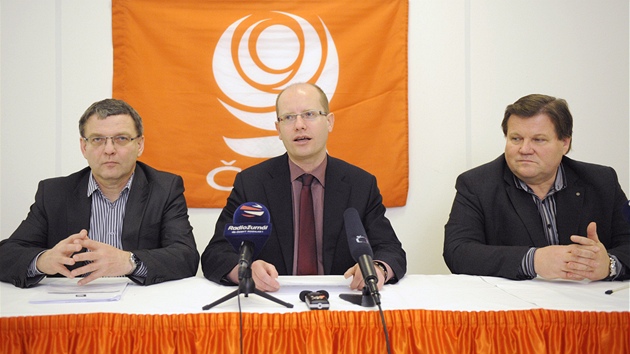 Lubomír Zaorálek, Bohuslav Sobotka a Zdenk kromach.