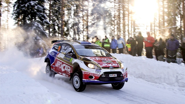 ESKÉ ZASTOUPENÍ. Pilot Martin Prokop a spolujezdec Jan Tománek bhem védské rallye