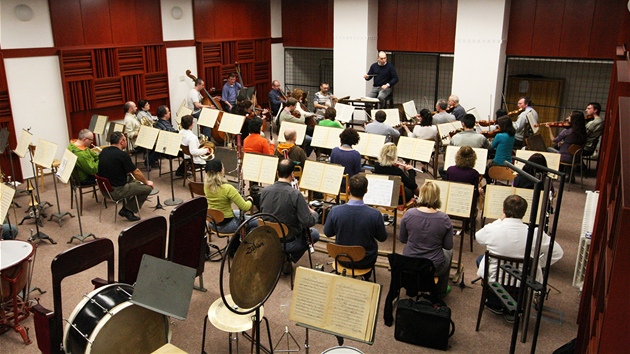 Slezské divadlo v Opav� pro�lo velkou rekonstrukcí, nyní se po p�l roce znovu otev�e divák�m. Na snímku nová zku�ebna pro orchestr.