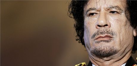 Reim diktátora Kaddáfího rozesílá libyjcm SMS zprávy na jeho podporu