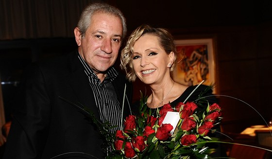 Zpěvačka Helena Vondráčková se svým manželem Martinem Michalem. Ilustrační foto