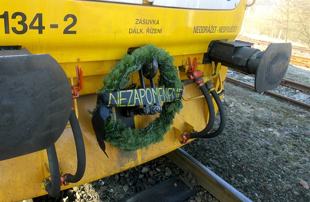 V únoru 2011 se lidé loučili s vlaky na trati Netolice - Dívčice.