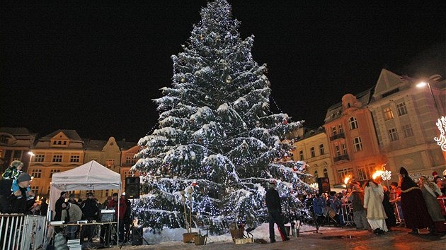 Vánoní strom na Masarykov námstí v Ostrav.